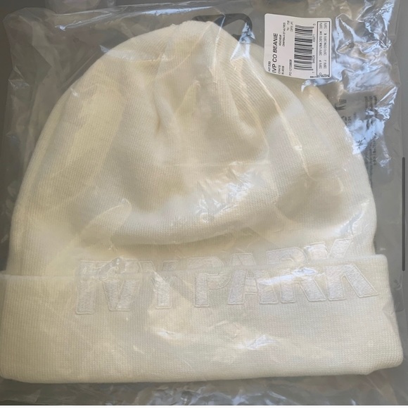 ⭕️adidas x IVY PARK White monochromatic Beanie - Picture 5 of 9